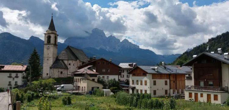 Cadore, sur les traces de Titien, le long d'un itin&eacute;raire qui retrace l'histoire des Dolomites