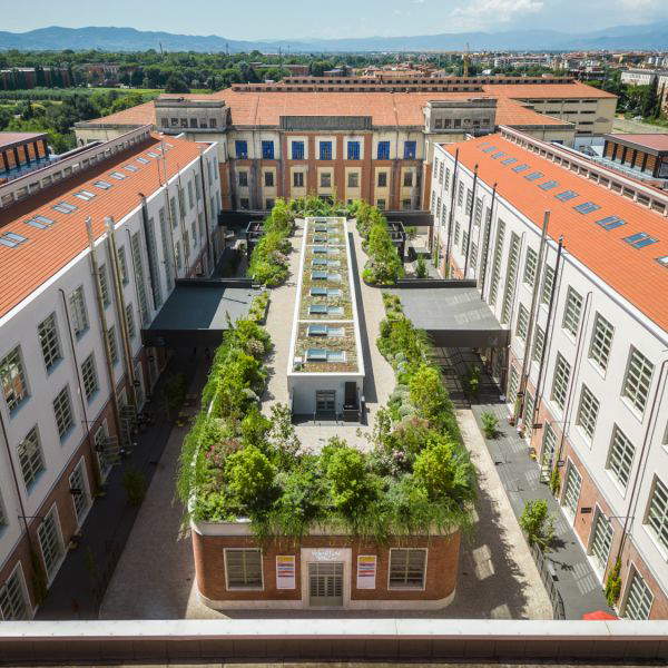 Manifattura Tabacchi à Florence : la rénovation est achevée à 80 % ; une grande bibliothèque internationale de la mode va voir le jour