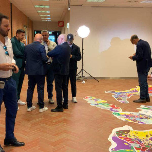 E se a disegnare la mappa di un territorio fossero le persone che lo abitano? Cosa accade a Pontecagnano